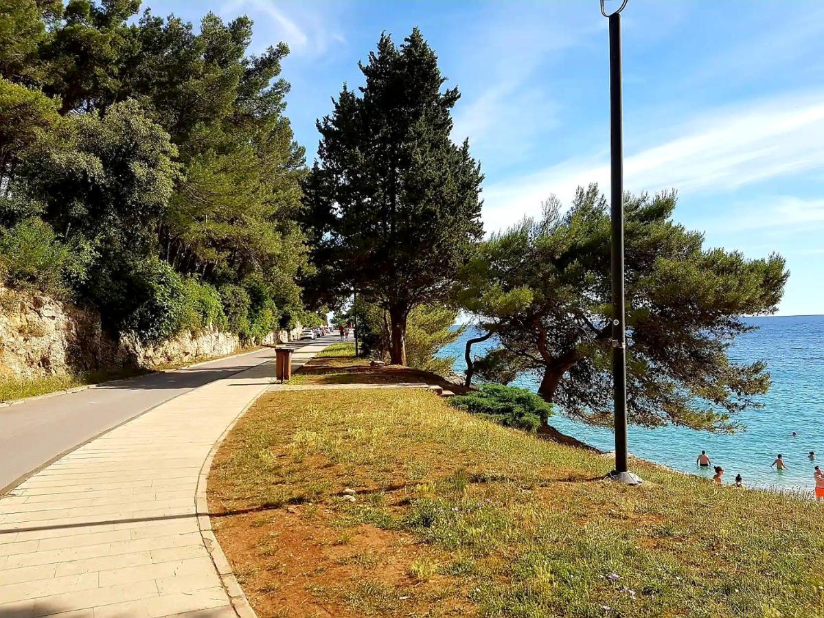 Apartment Mon Cheri-Located In A Quiet Neighbourhood Near Beaches Free Parking Пула Екстер'єр фото